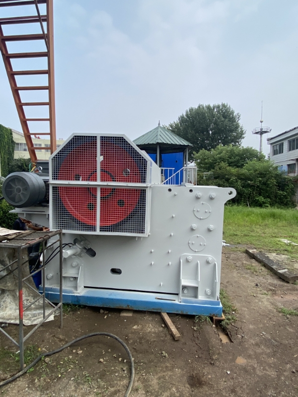 顎式破碎機優(yōu)勢特點